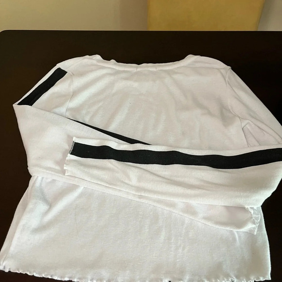 FOREVER 21~ LONG SLEEVE TEE~LG - Picture 7 of 9